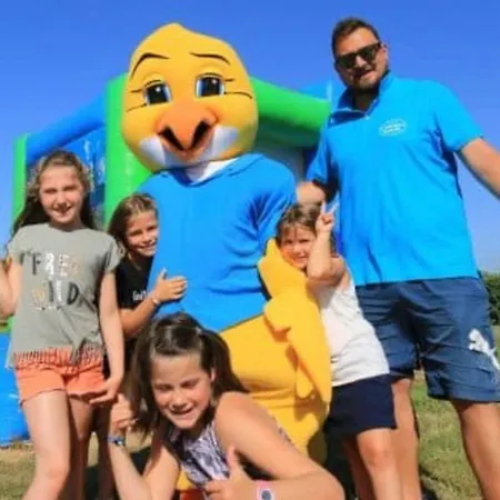 Mobil-home Avec Terrasse - 2 Chambres, 4 Personnes - Api-1-52-1472 Camping La Faute-sur-Mer